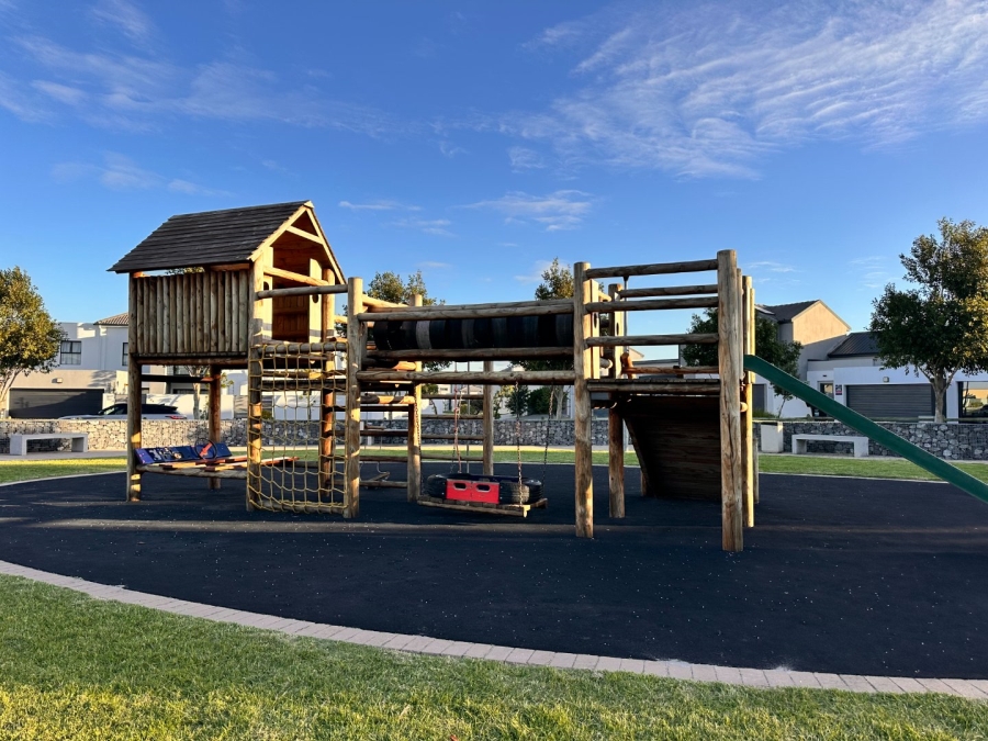 3 Bedroom Property for Sale in Sandown Western Cape